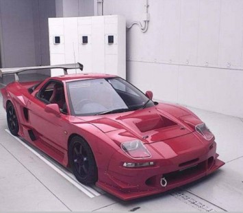 На торги в Японии выставлен Honda NSX 1991 года — легенда, изменившая мир спорткаров! Стартовая цена: 8 980 000 JPY (≈ 4 940 000 ₽).