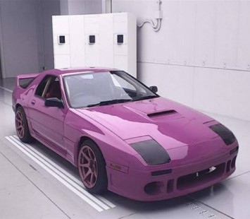 Mazda RX-7 GT-R (FD) 1991 года в роскошном пурпурном цвете!