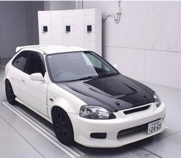 Найден раритетный Honda Civic Type R 1999 года!