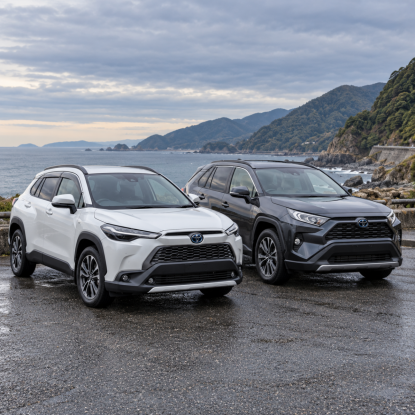Toyota Corolla Cross или RAV4: за что стоит доплачивать?