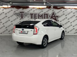 Toyota Prius 1.8 S 2012