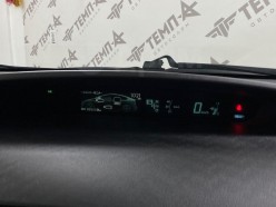 Toyota Prius 1.8 S 2012