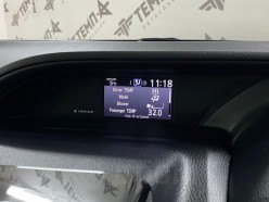 Toyota Voxy 1.8 Hybrid V 2016