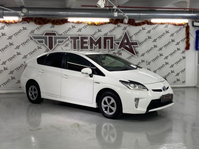Toyota Prius 1.8 S 2012