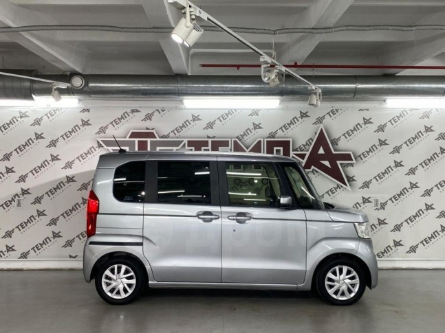Honda N-BOX 660 G Honda Sensing 2019