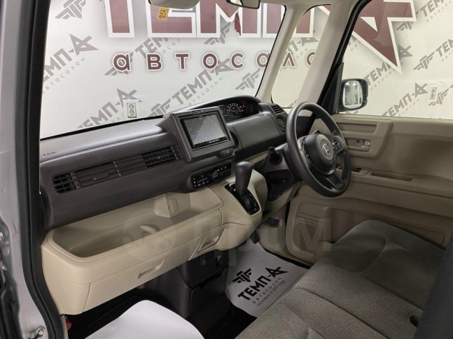 Honda N-BOX 660 G Honda Sensing 2019