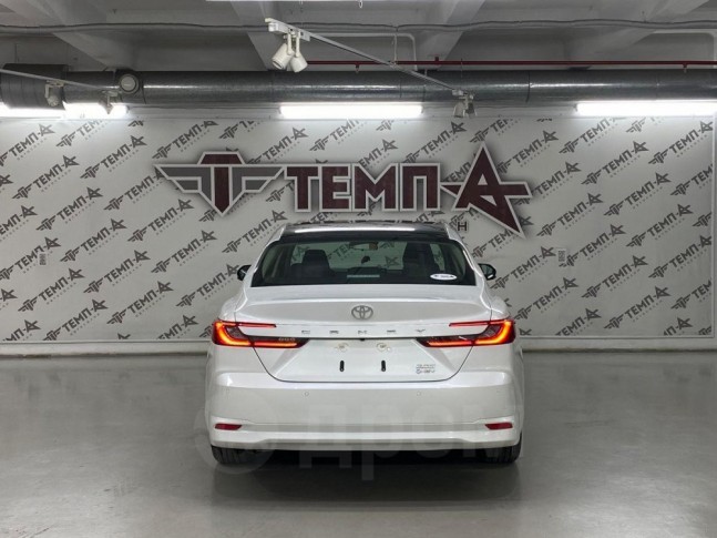 Toyota Camry 2.0HG CVT Premium 2024