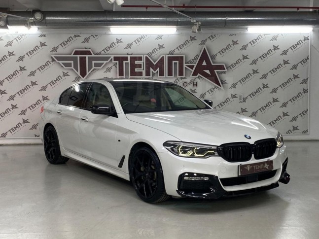 BMW 5-Series 530i Luxury 2017