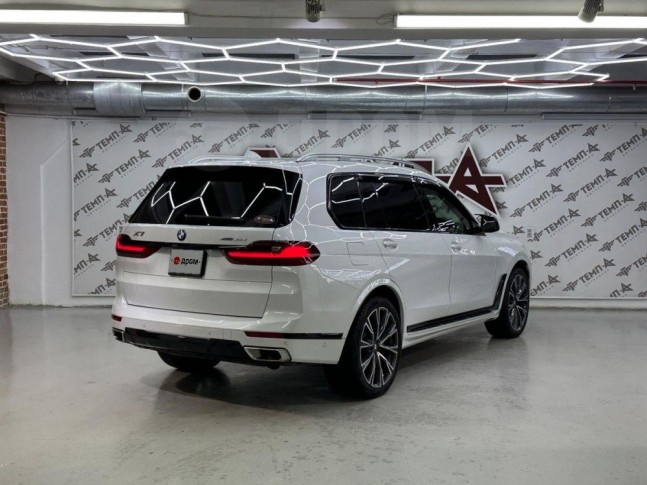 BMW X7 xDrive 35d Design Pure Excellence 7-seater 2020