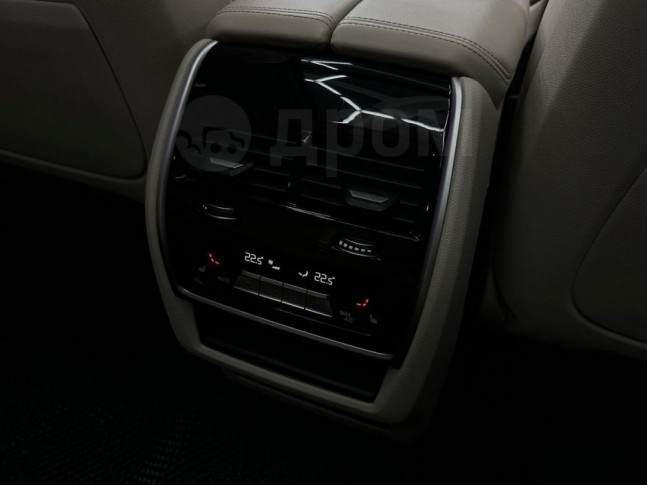 BMW X7 xDrive 35d Design Pure Excellence 7-seater 2020