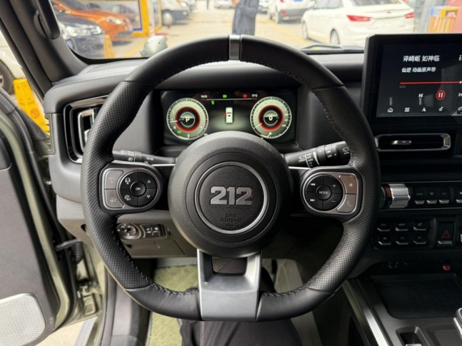 BAW BJ 212 2.0T AT AWD Explorer 2025