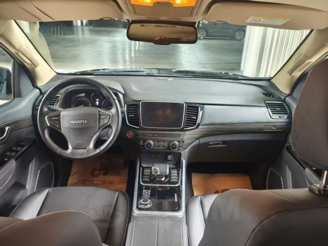 Isuzu MuX 2.0T AT 4WD Jinyue Luxury 5-seater 2024