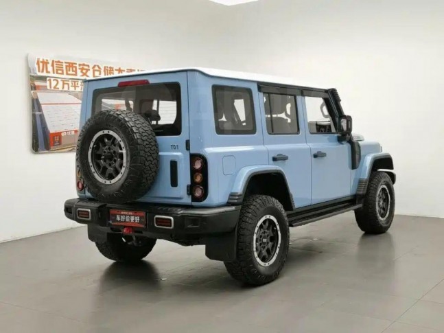 BAW 212 2.0T AT AWD Changfeng 2025