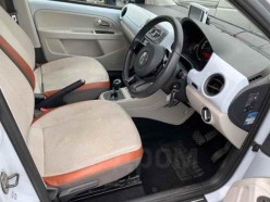 Volkswagen up! 1.0 high up! 2013
