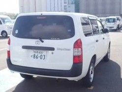 Toyota Probox 1.5 DX Comfort 4WD 2021