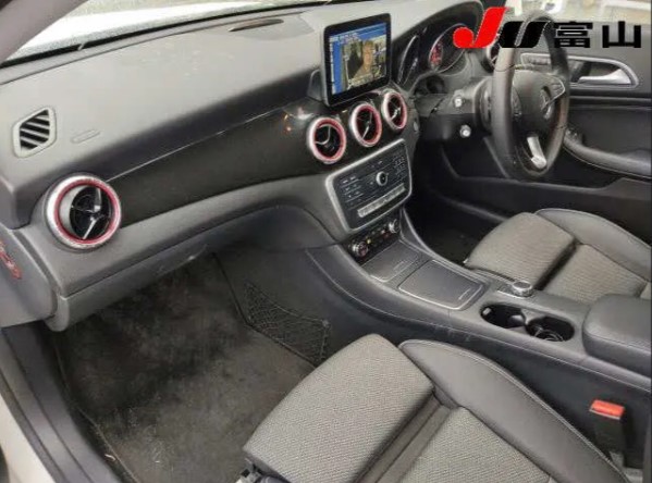 Mercedes-Benz CLA-Class С180 2016
