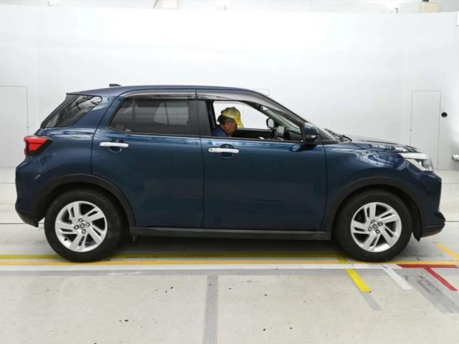 Toyota Raize 1.0 Z 4WD 2020