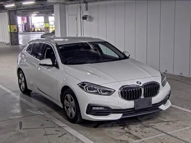 BMW 1-Series 118i Play 2020