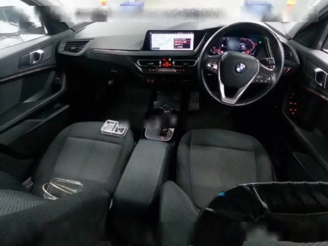 BMW 1-Series 118i Play 2020