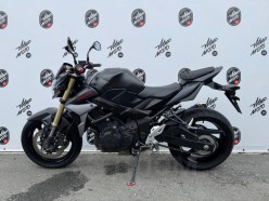 Suzuki GSR 750A  2013