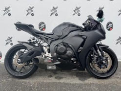 Honda CBR 1000RR Fireblade  2015