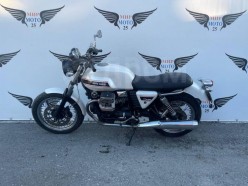 Moto Guzzi V7  2008
