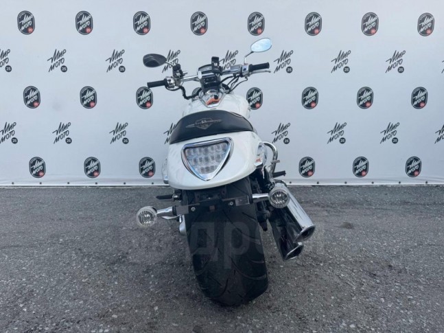 Suzuki BOULEVARD M109 R  2006