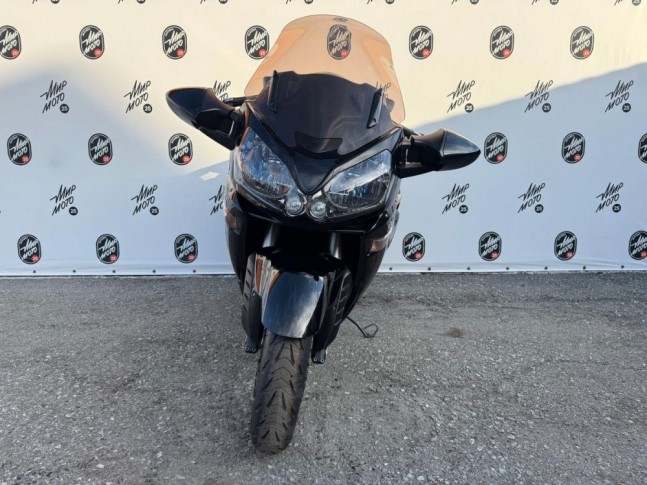 Kawasaki 1400 GTR  2013