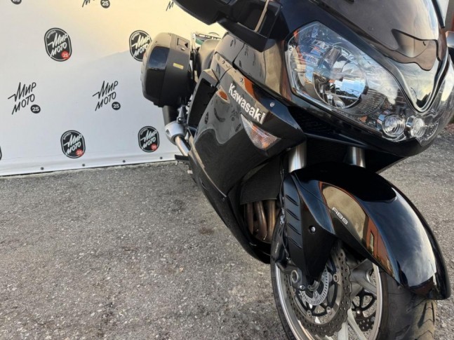 Kawasaki 1400 GTR  2013