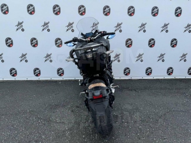 Yamaha Niken  2019