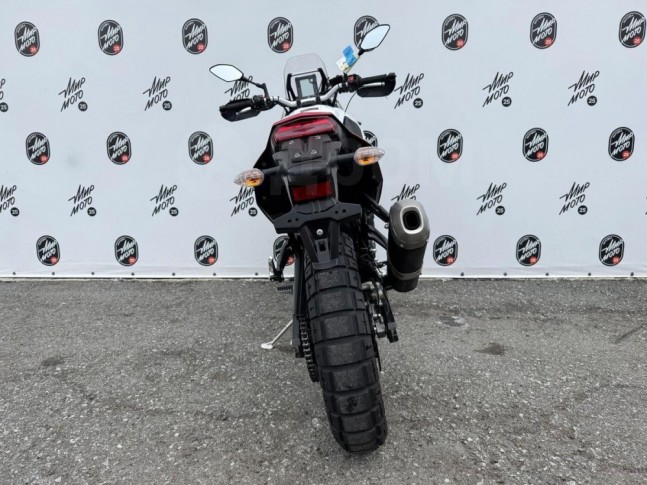 Yamaha Tenere 700  2022