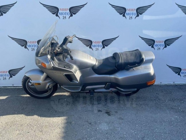 Honda PC 800  1996