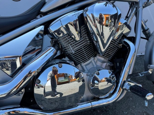 Honda VT 1300CX Fury  2013