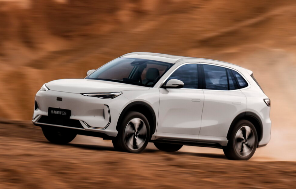 Geely Galaxy E5